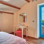 Simone By Interhome Vila
