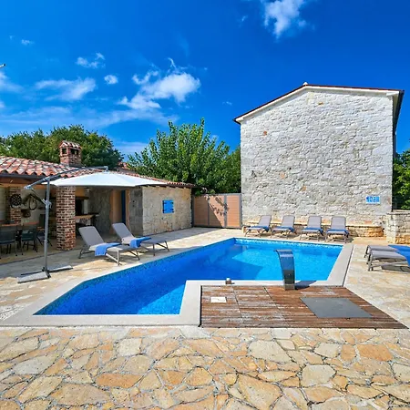 Simone By Interhome * Poreč