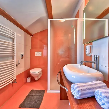 Simone By Interhome * Poreč