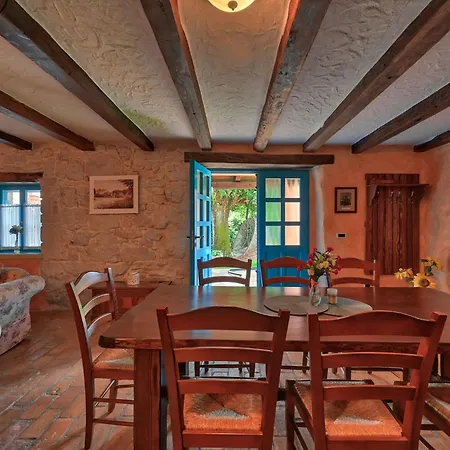 Simone By Interhome Poreč