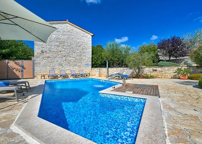 Simone By Interhome Porec