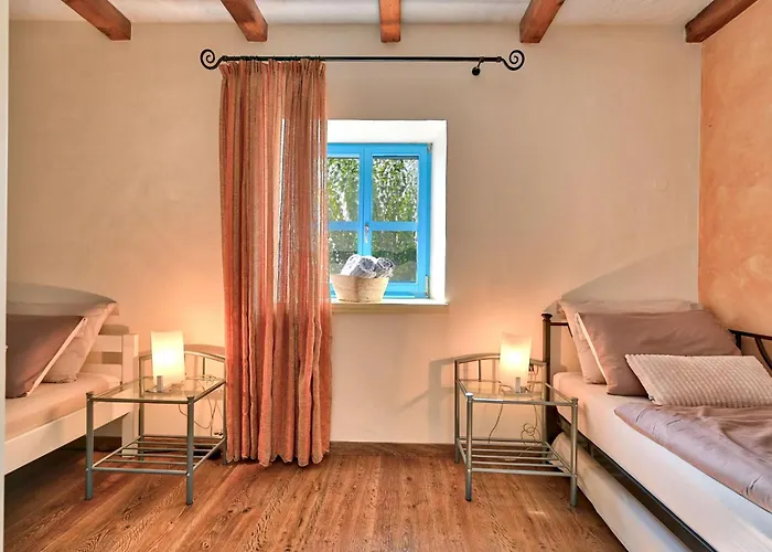 Simone By Interhome Villa Porec