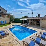 Simone By Interhome *