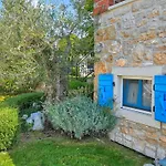 Villa Simone By Interhome