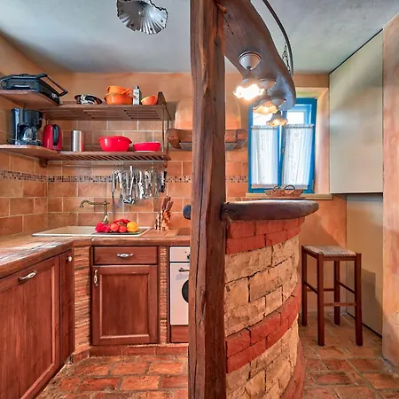 Simone By Interhome بوريتش