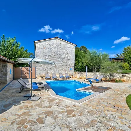 Simone By Interhome ヴィラ *