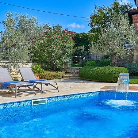 Simone By Interhome Villa