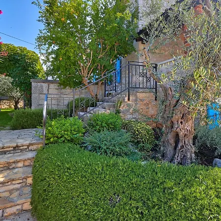 فيلة Simone By Interhome *